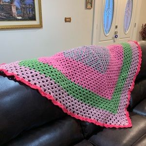 Primrose colors hand crochet quilt/throw